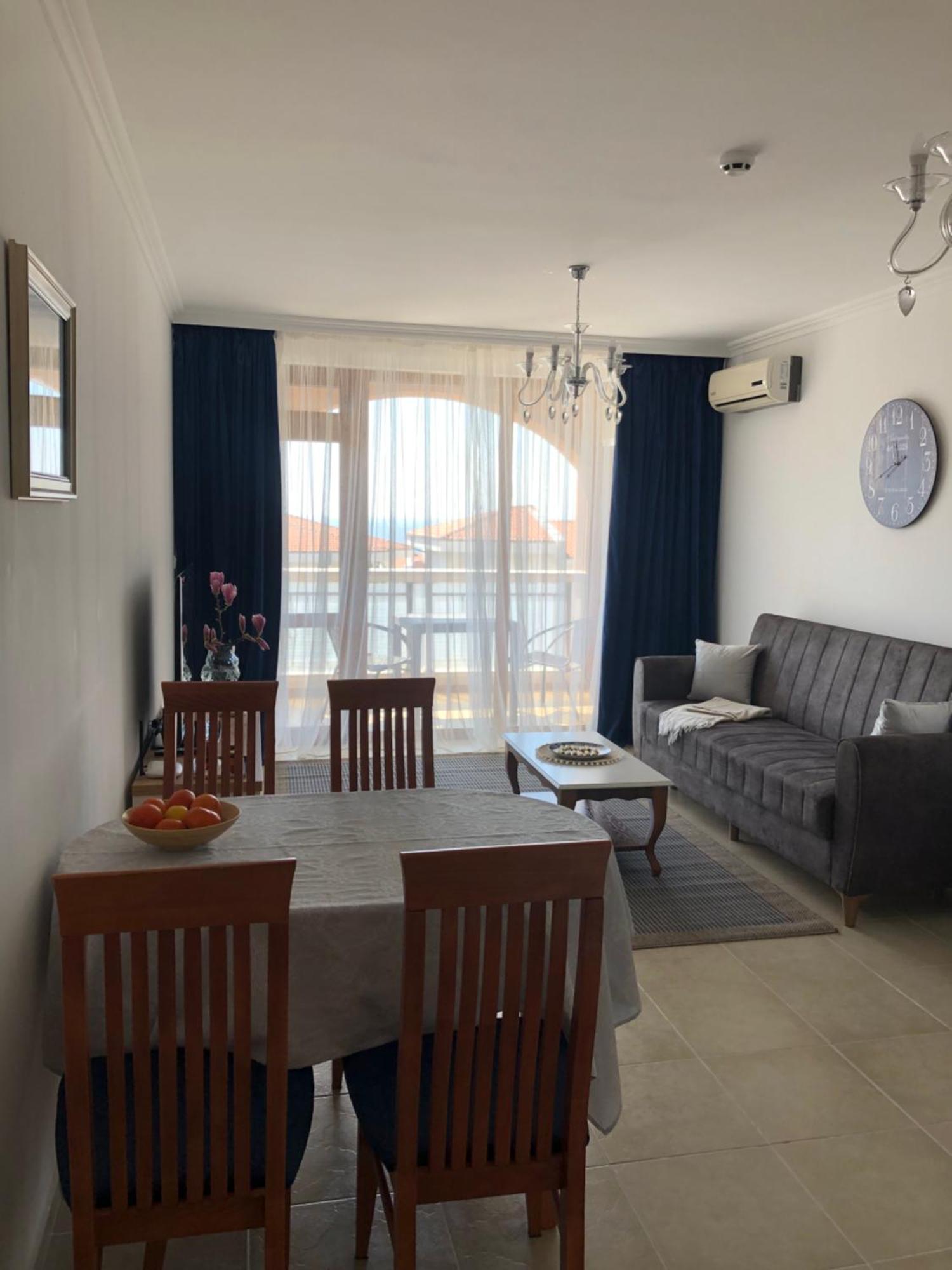 2 Bedroom Apartment Sveti Vlas With 2 Balconies And Sea Views Екстер'єр фото